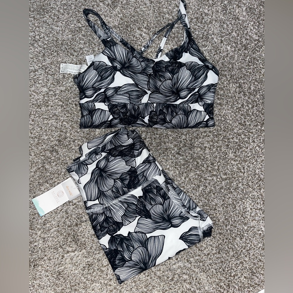 NWT workout set